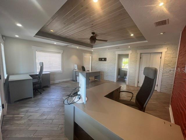 311 Belleview Boulevard, FL