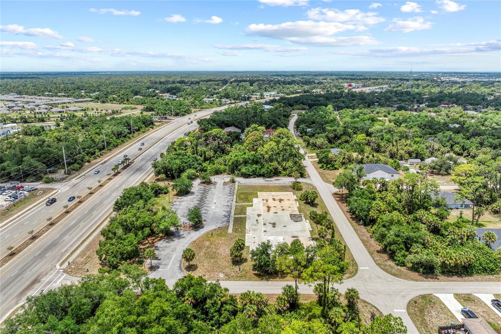 640 Tamiami Trail, FL