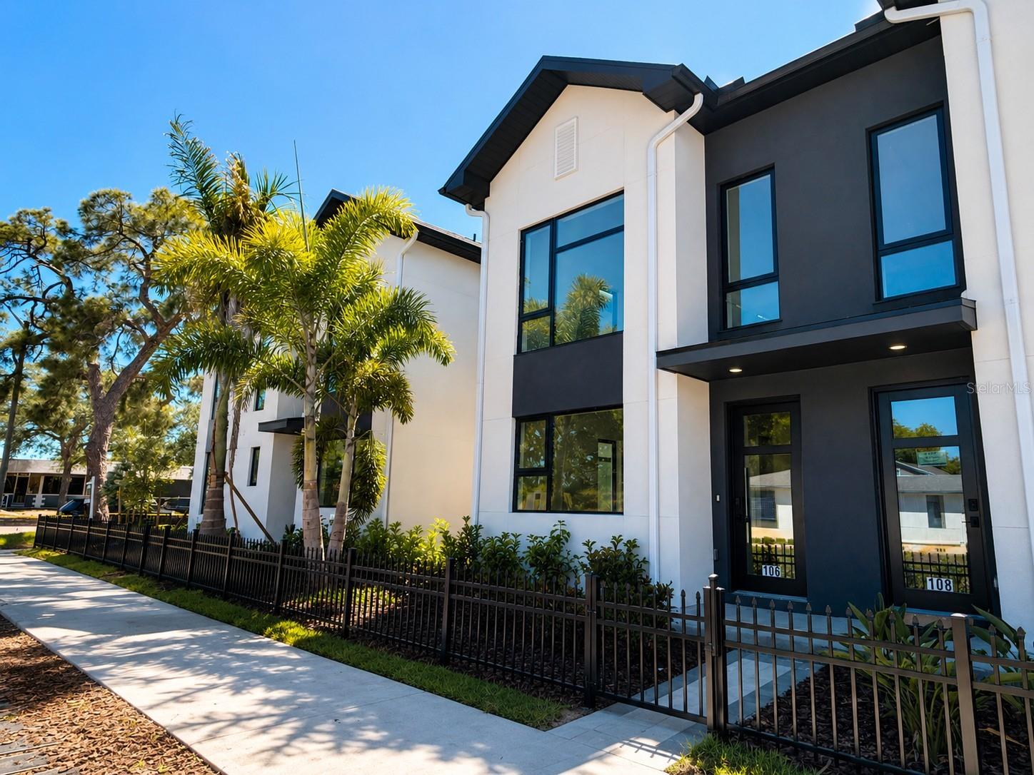 106 36th St N 1st Avenue, FL