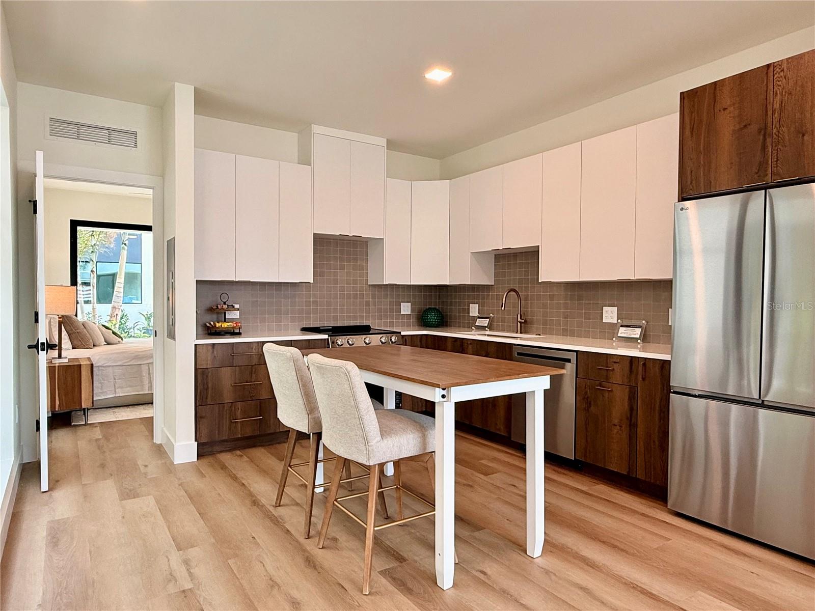 106 36th St N 1st Avenue, FL