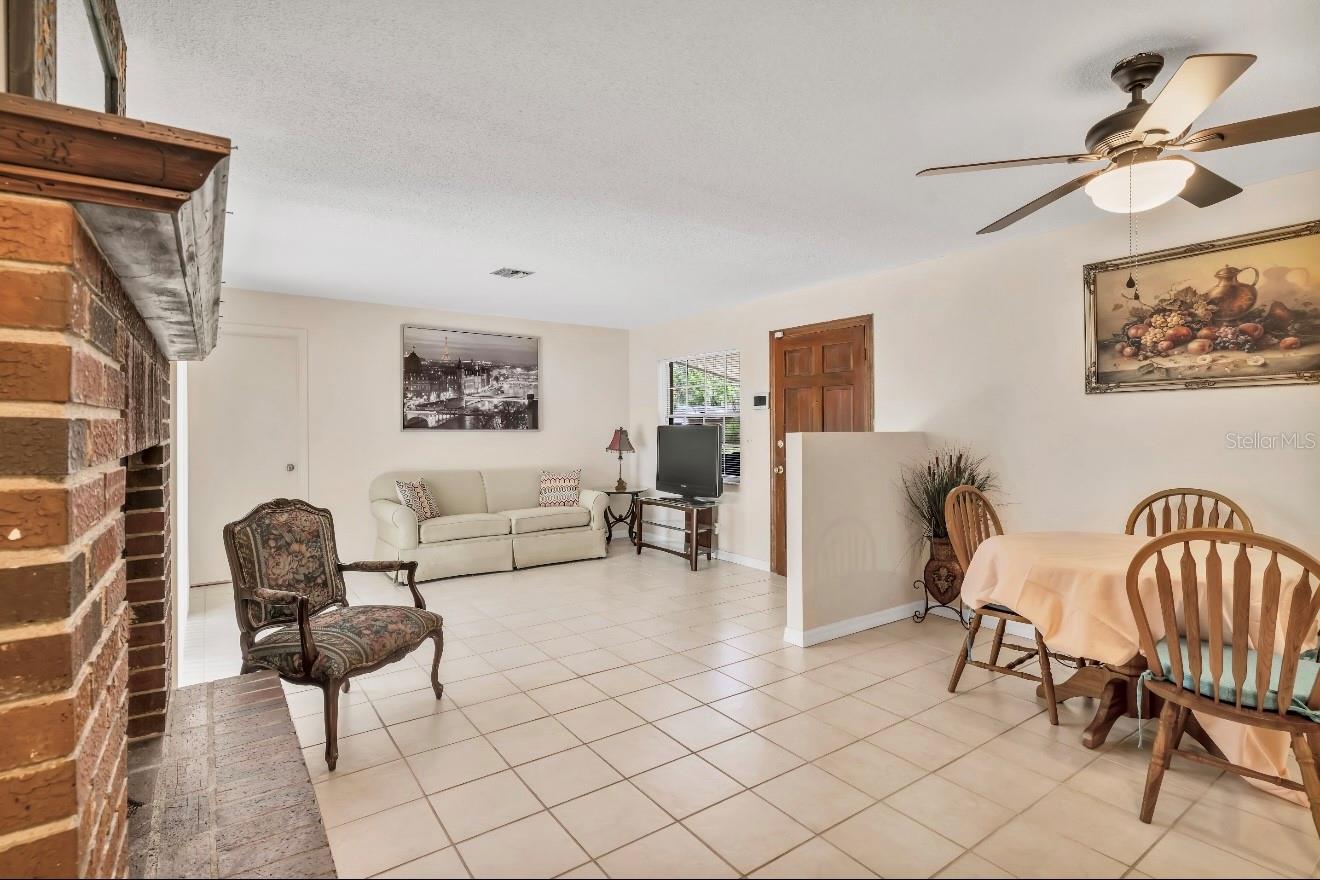 1709 28th Place, FL