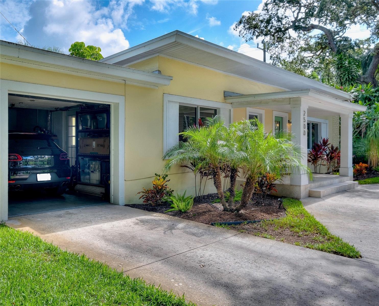 2500 Park Street, FL