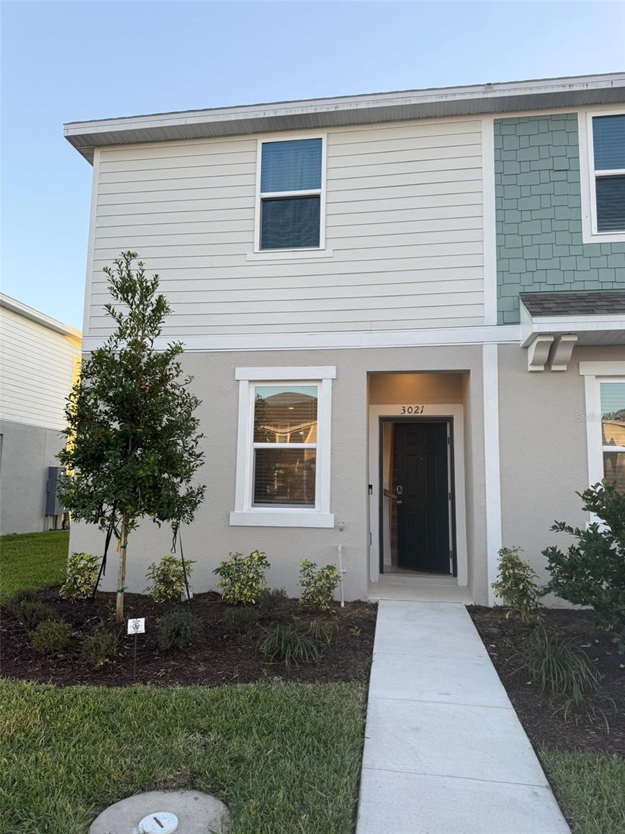 3021 Skyline Loop, FL