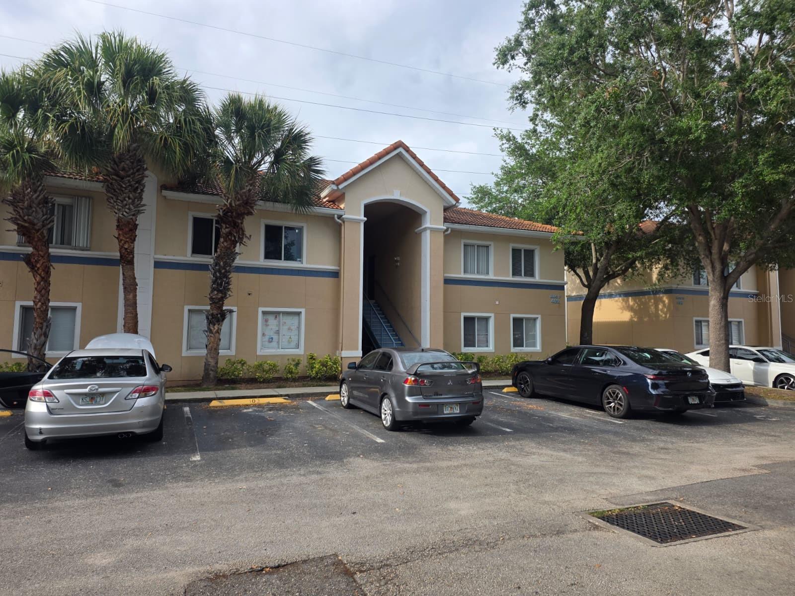 489 Las Cortes Lane, FL