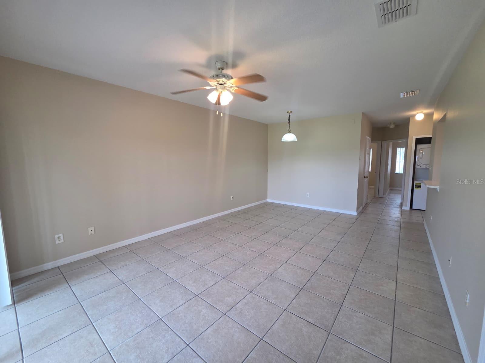 489 Las Cortes Lane, FL
