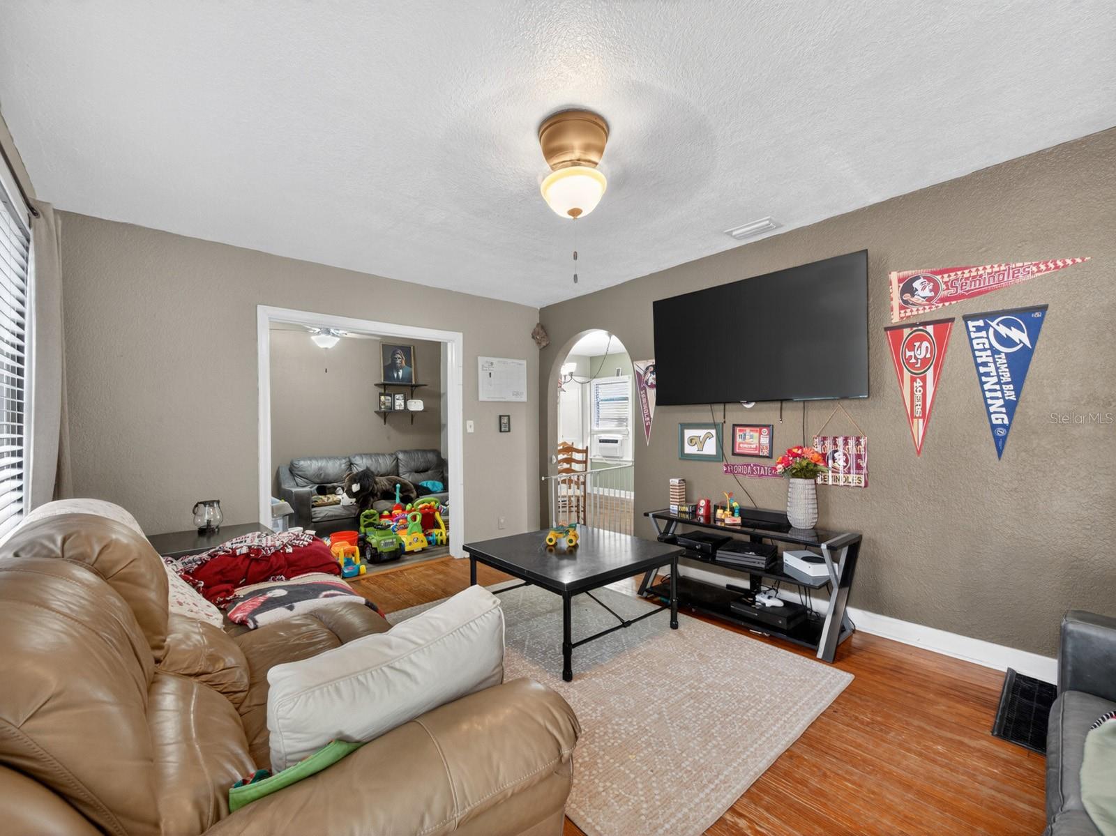 406 12th Street, FL