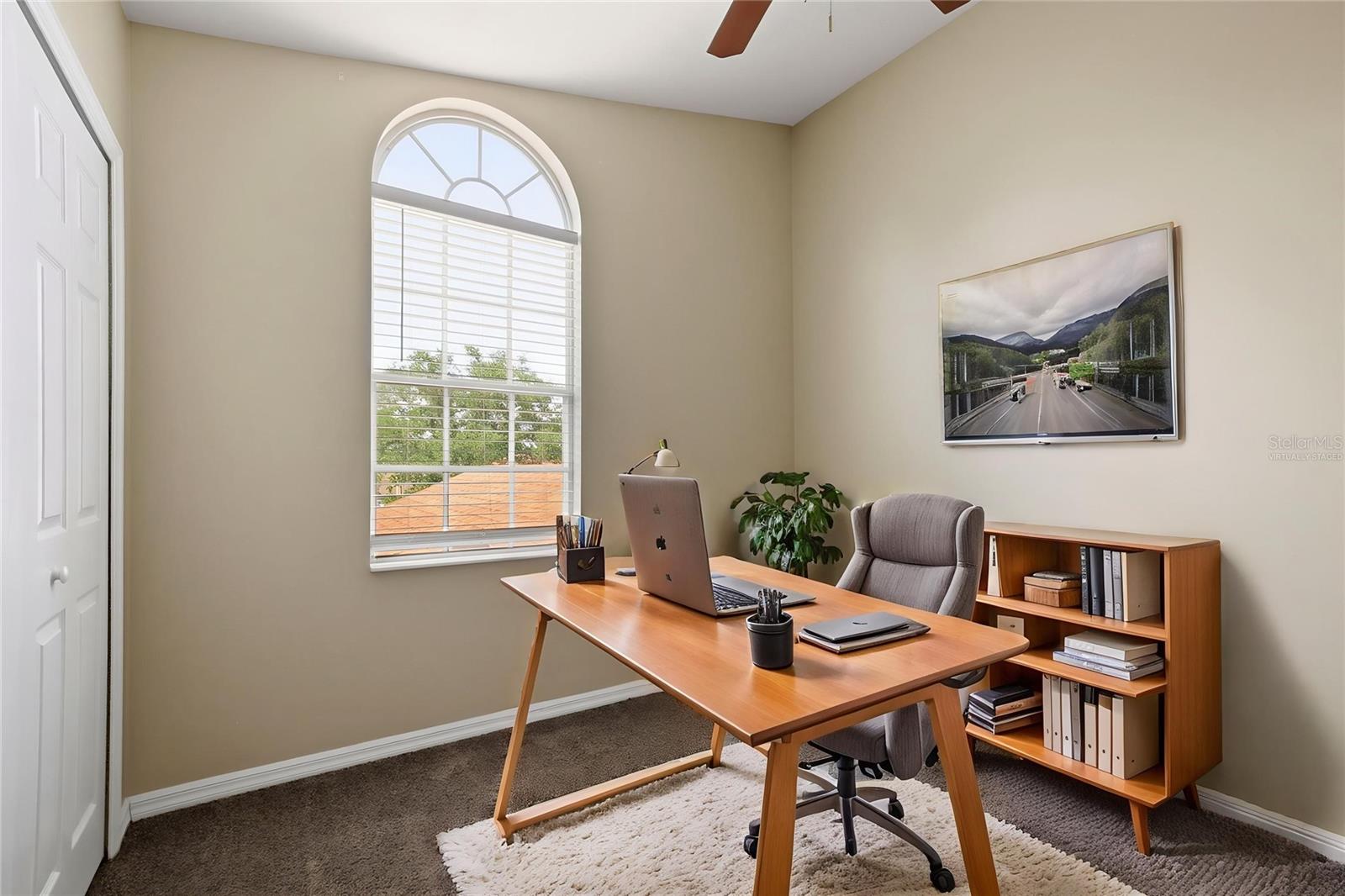 3435 Village Green Court, FL