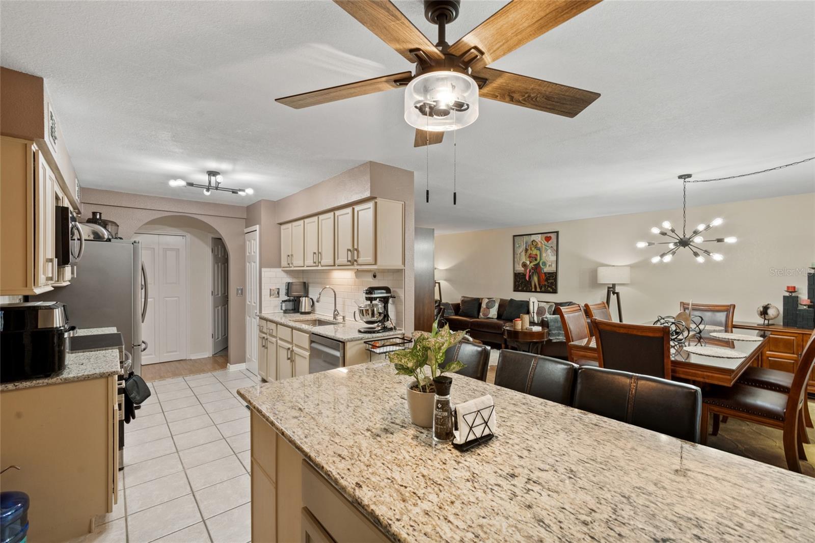 100 Oak Terrace Drive, FL