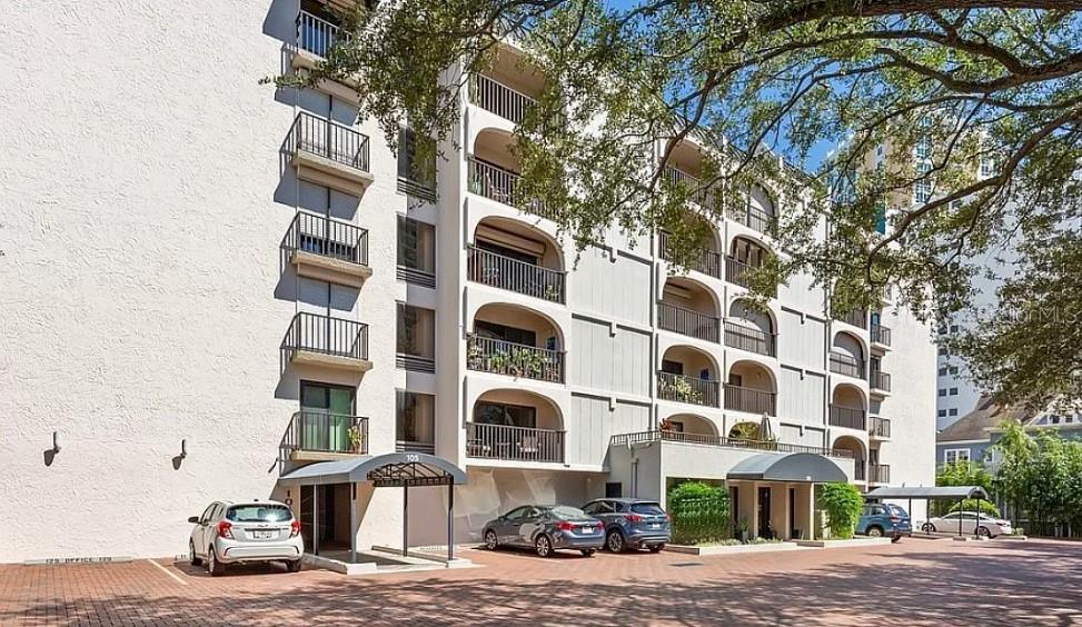 105 4th Avenue, FL