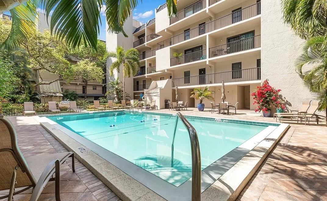 105 4th Avenue, FL