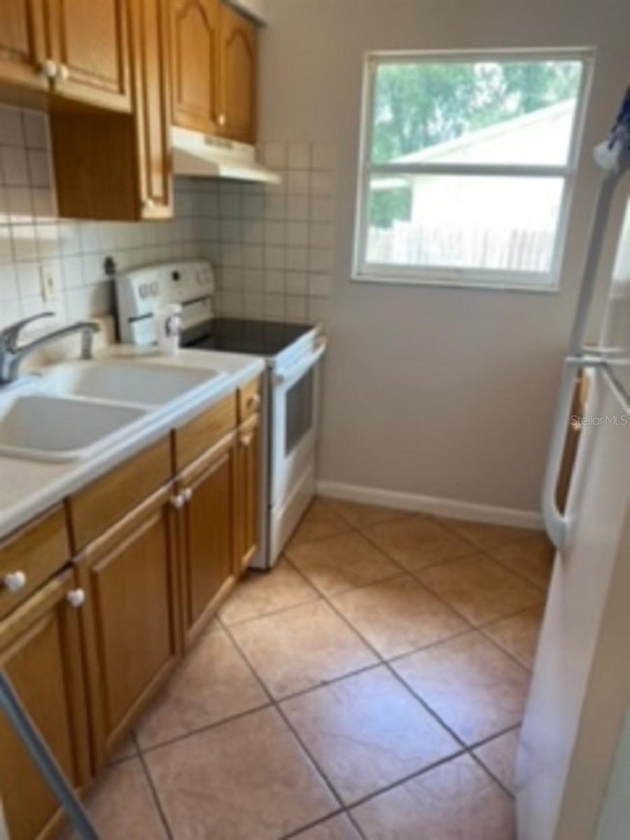 478 Water Place, FL
