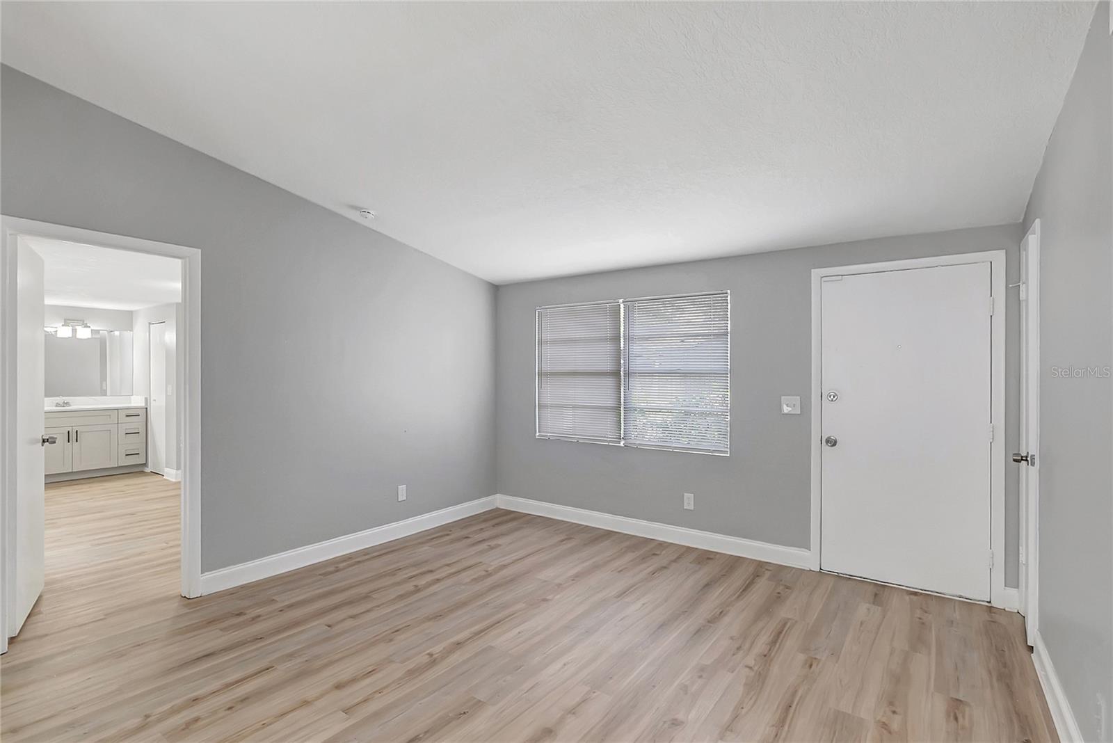 10215 Cutten Green Court, FL