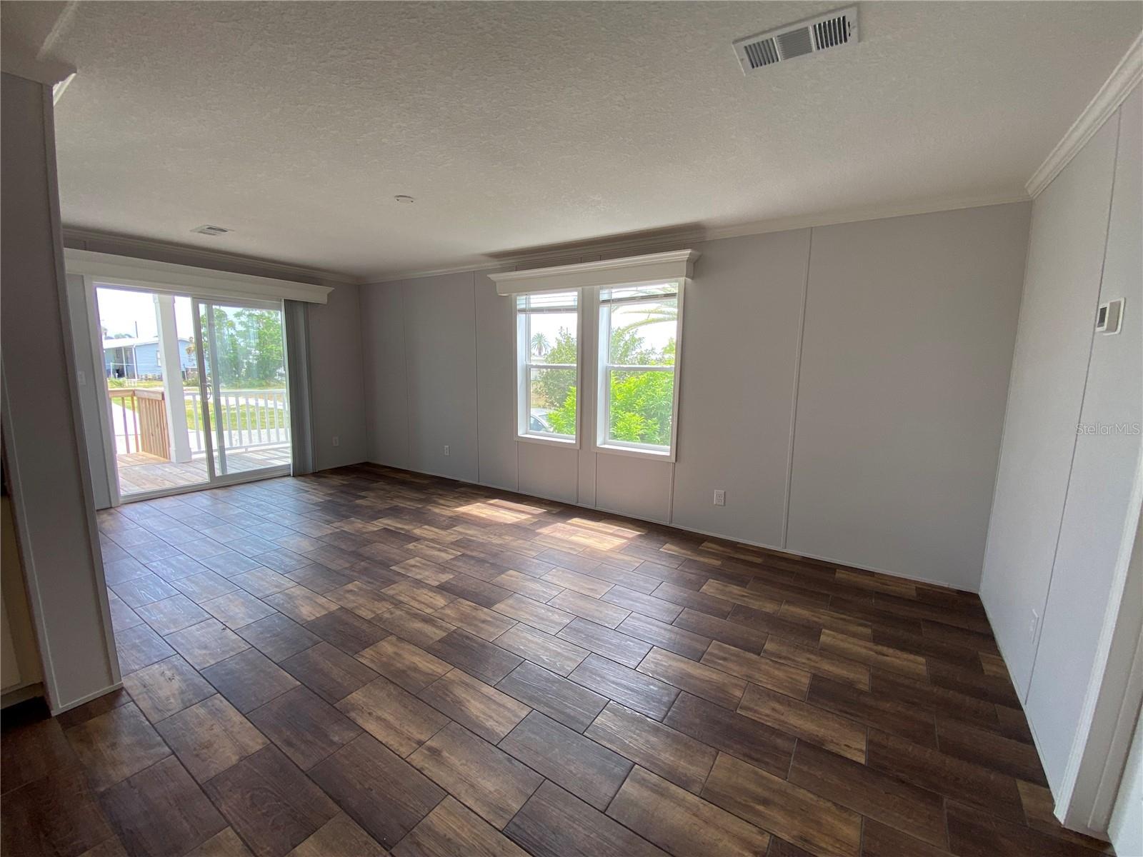 538 Fleetwood Street, FL