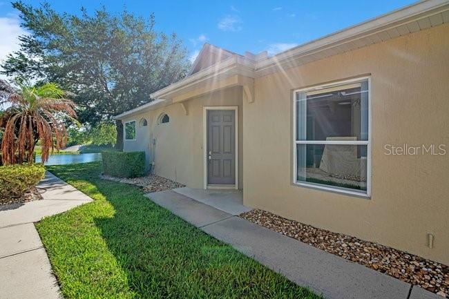 208 Lamonte Point Ct, FL