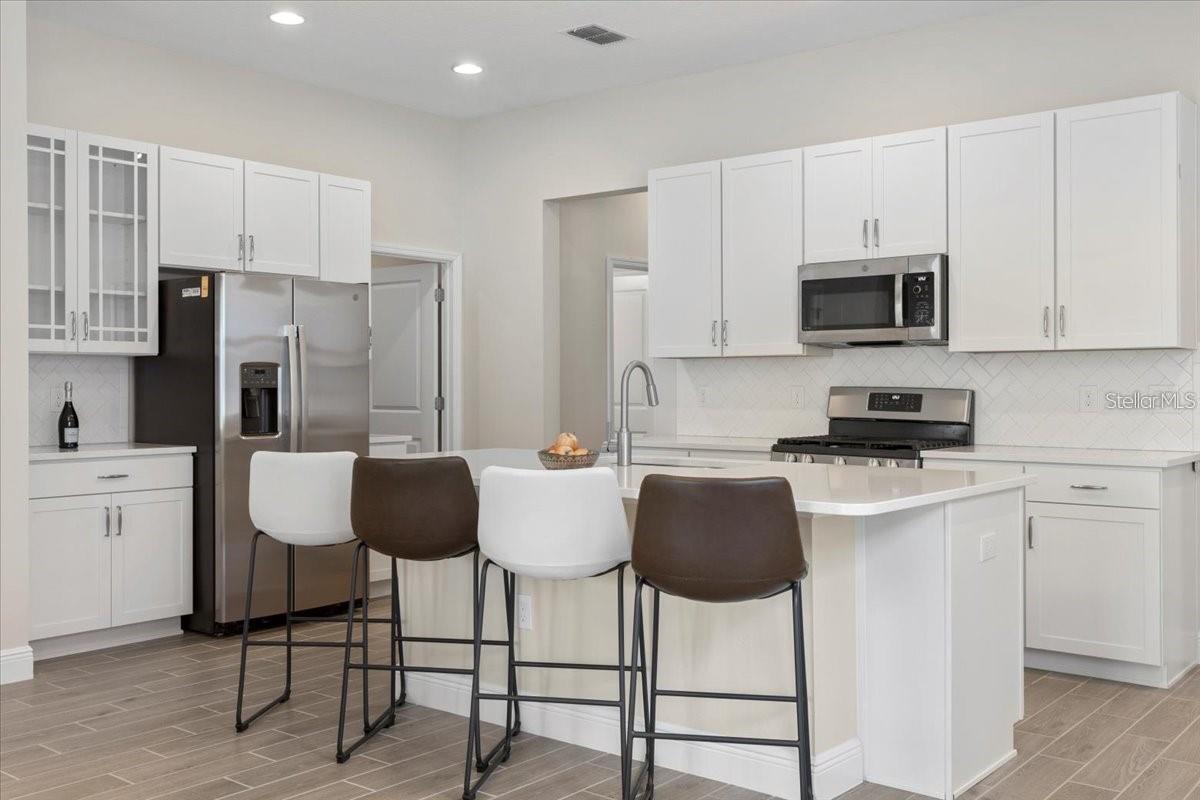 1691 Key Bay Trail, FL