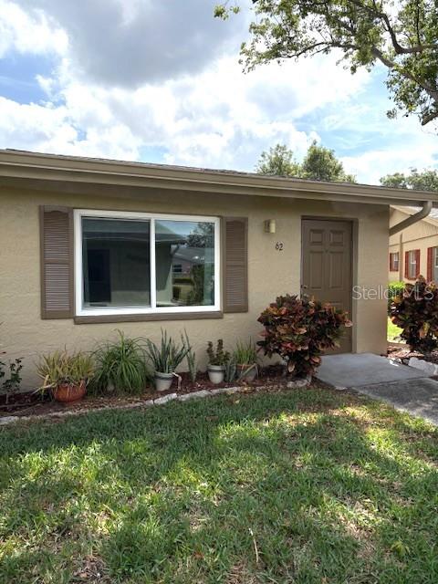 302 Canton Court, FL