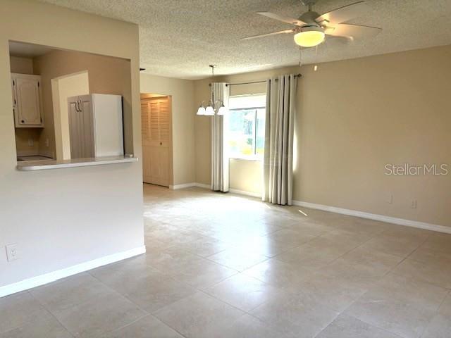 302 Canton Court, FL