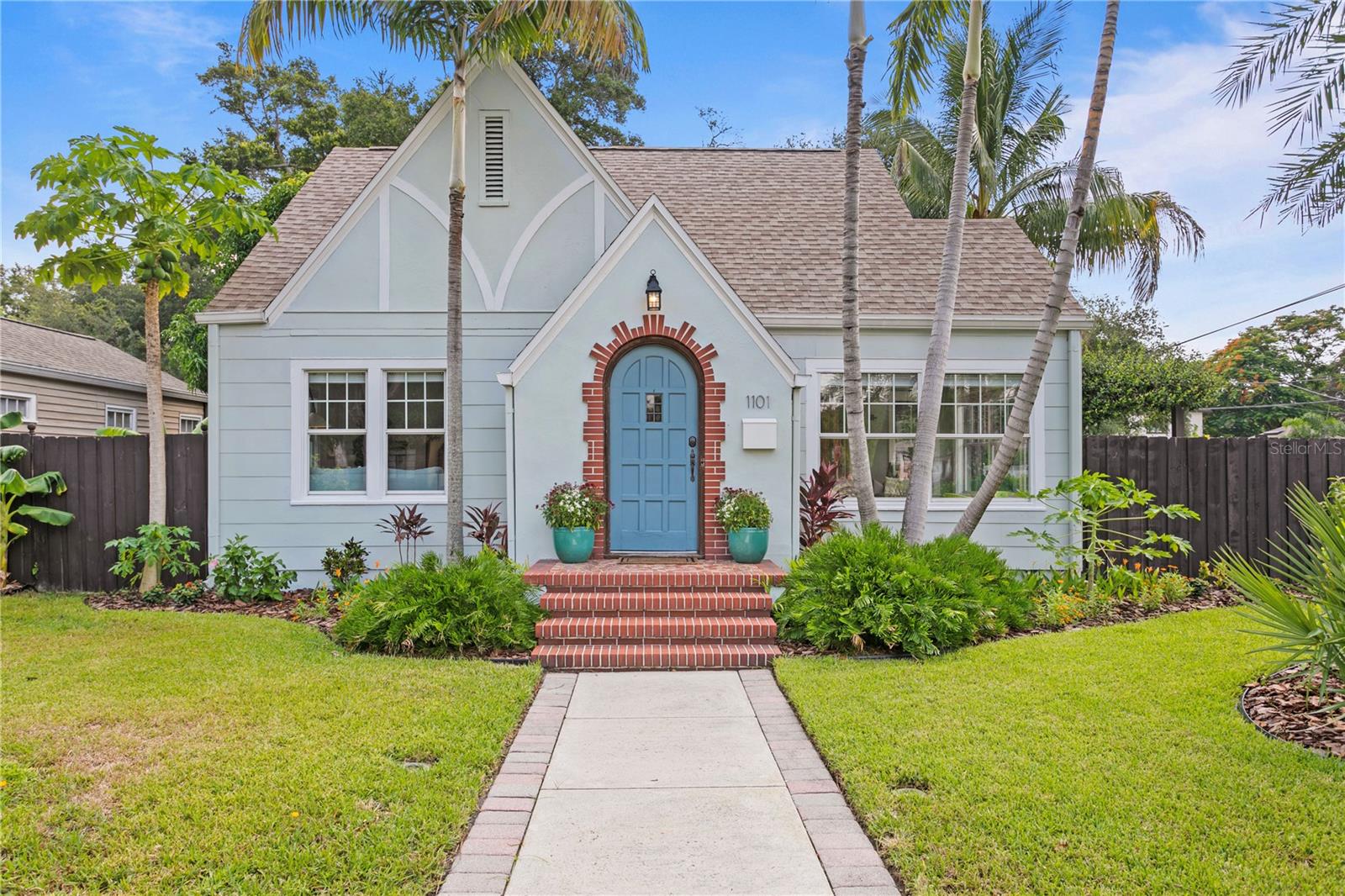 1101 11th Street, FL