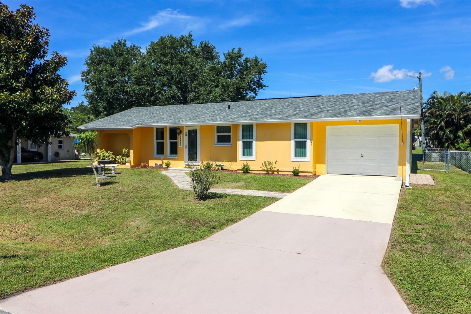 582 Ridgewood Street, FL