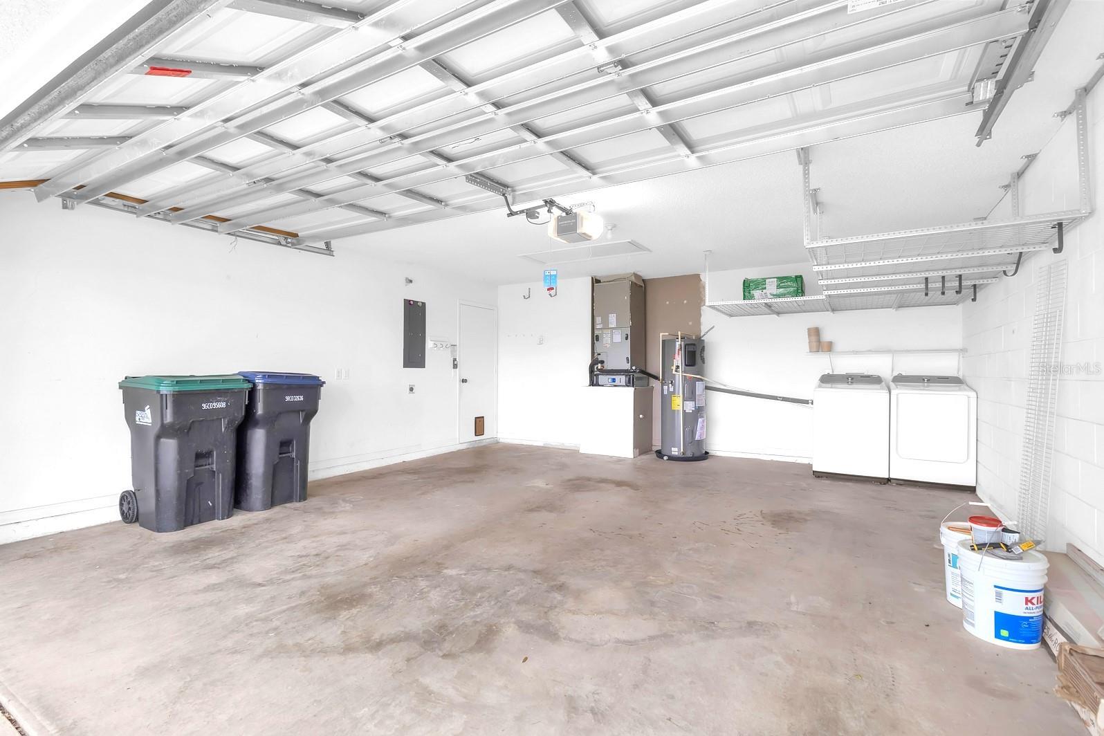 8141 Fort Thomas Way, FL