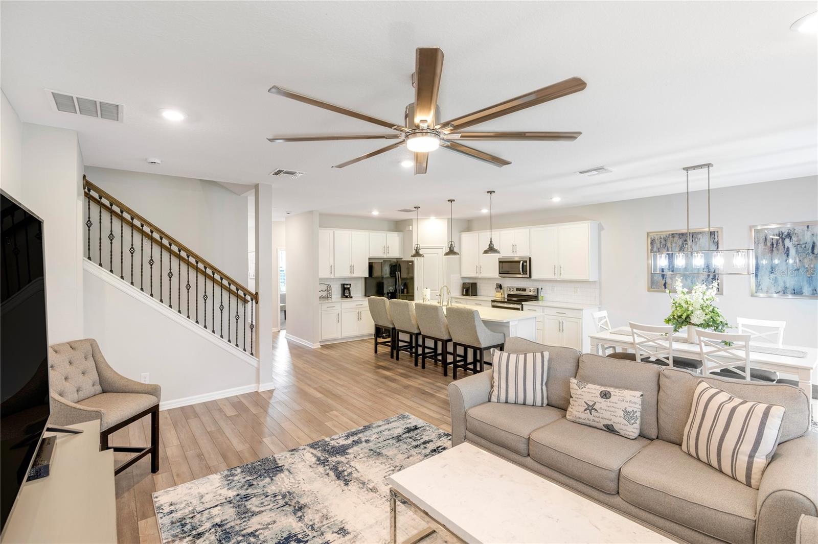 9095 Rally Spring Loop, FL