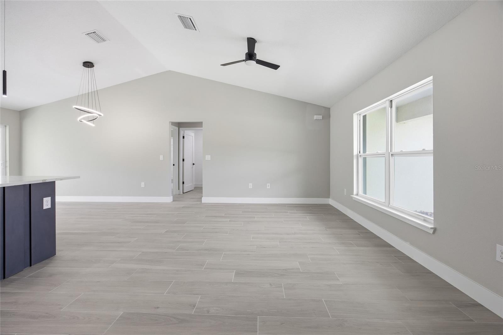 3086 Hampshire Boulevard, FL