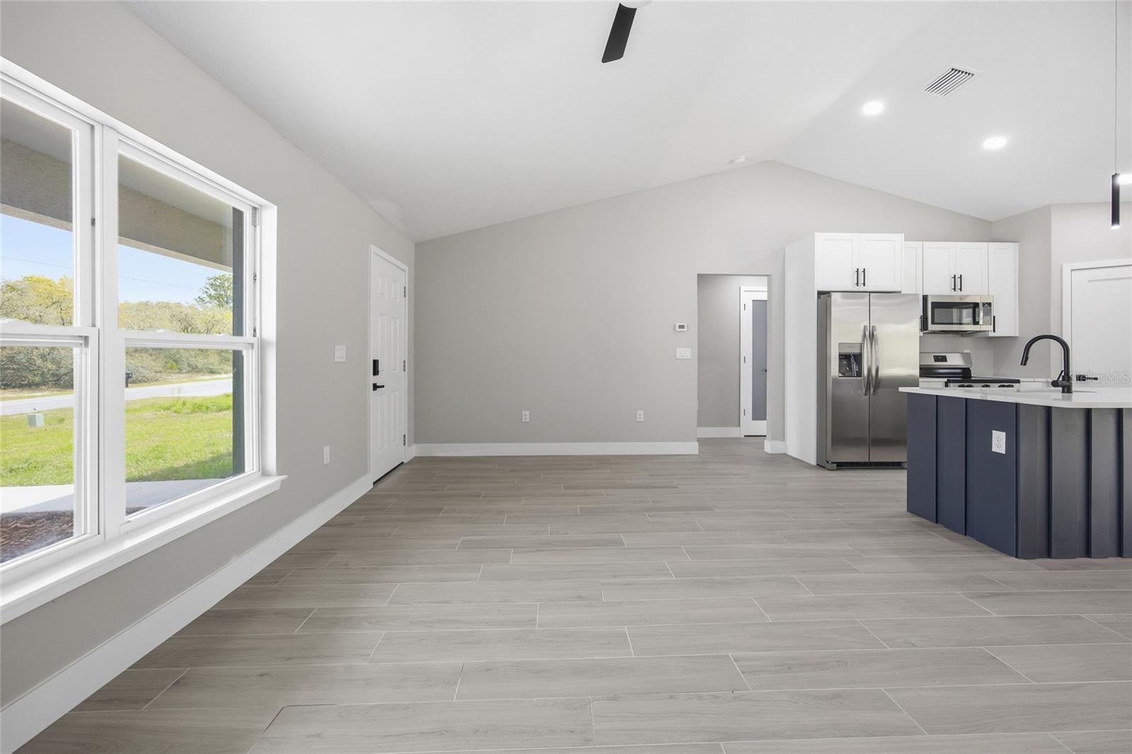 3086 Hampshire Boulevard, FL