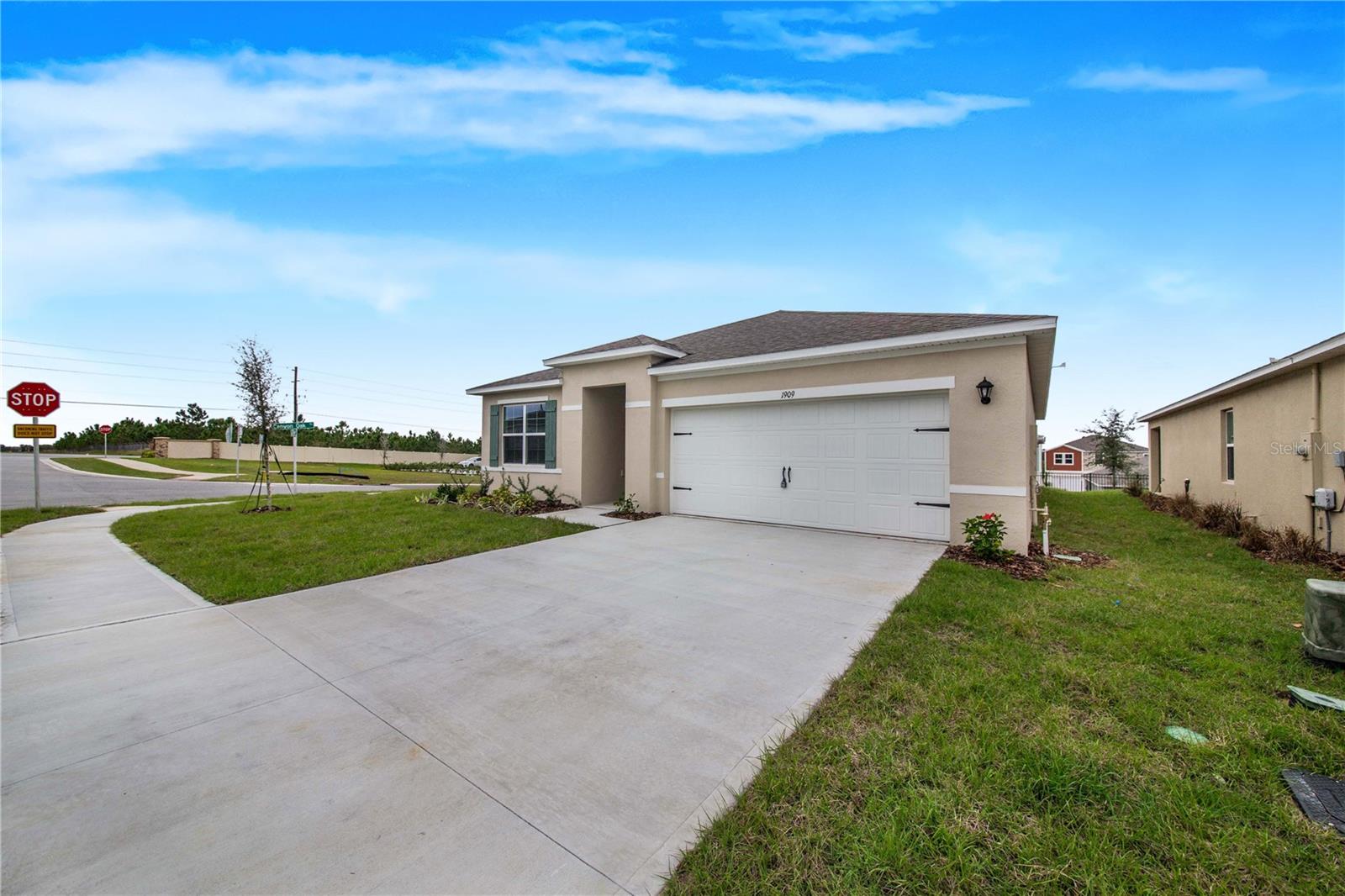 1909 Chickasaw Boulevard, FL