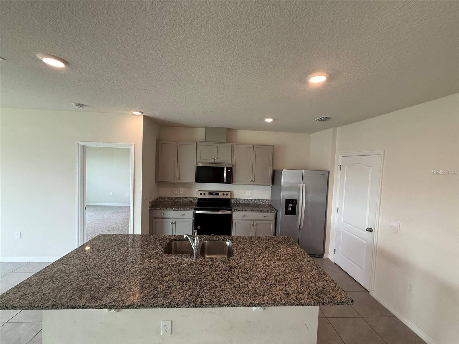 1909 Chickasaw Boulevard, FL