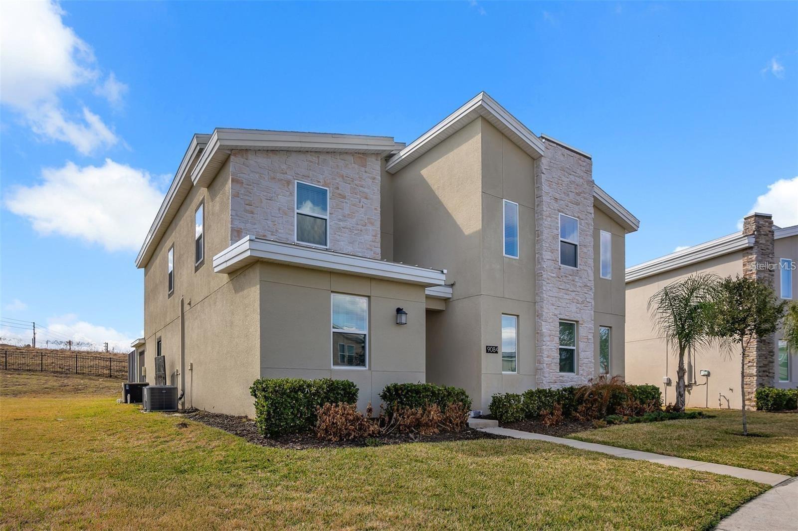 9084 Sommerset Hills Drive, FL