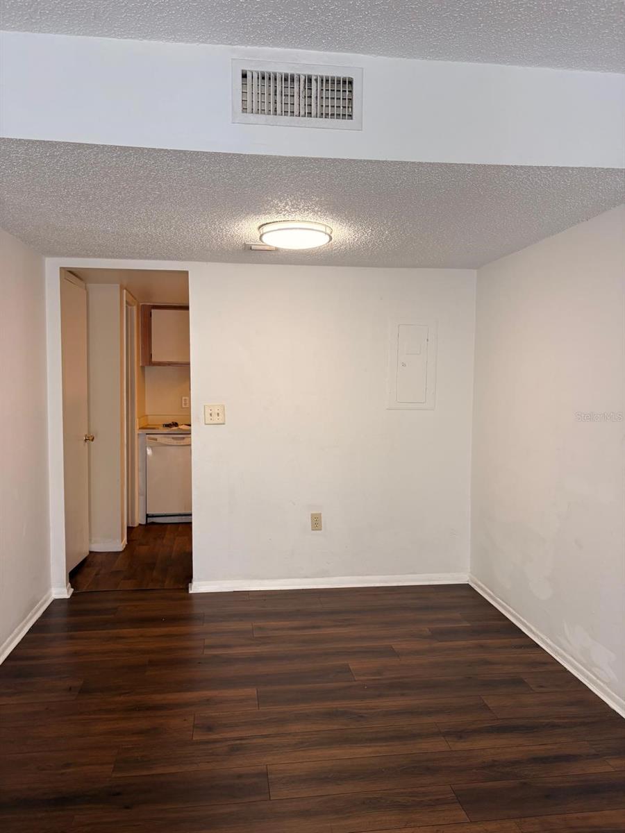 4155 Semoran Boulevard, FL