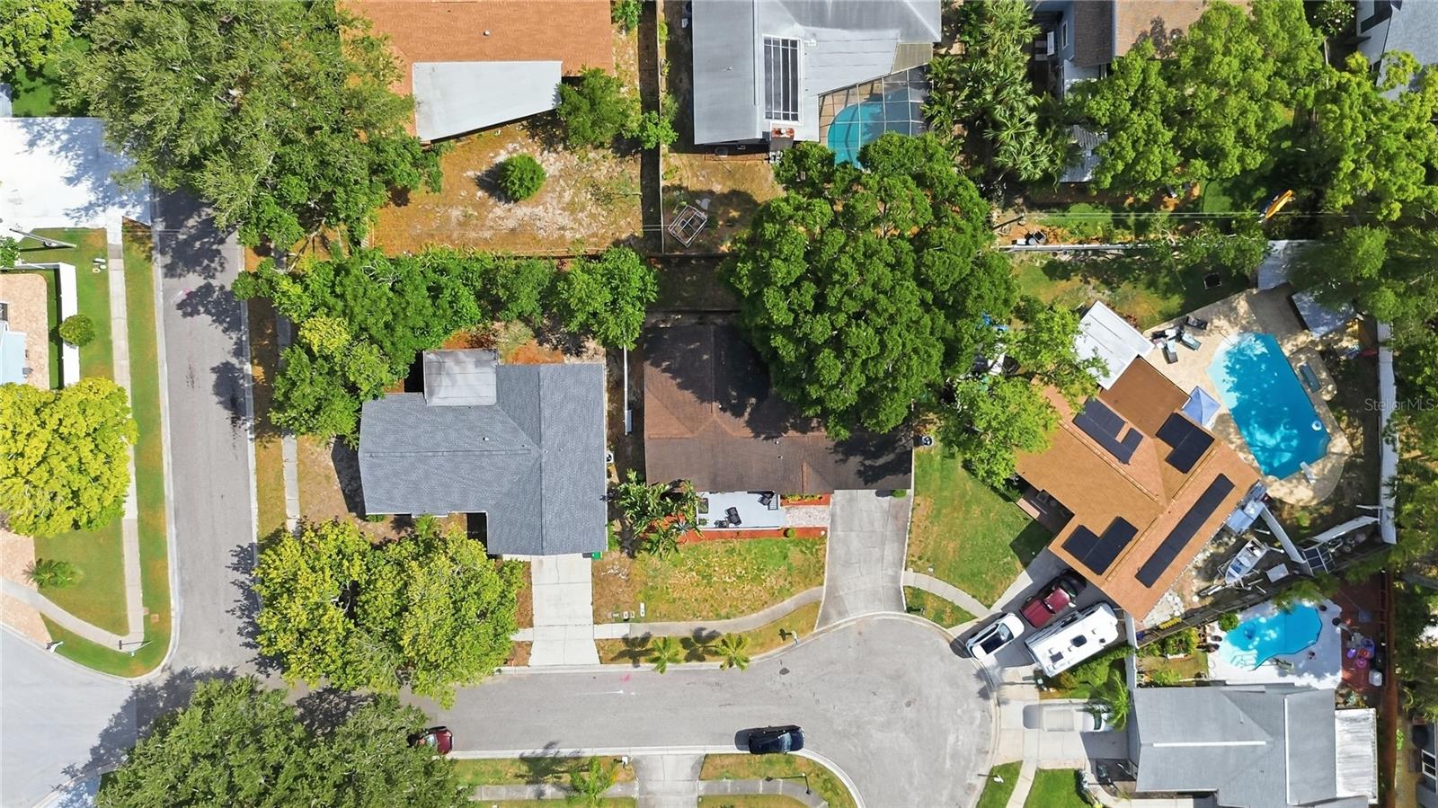 391 Walnut Court, FL