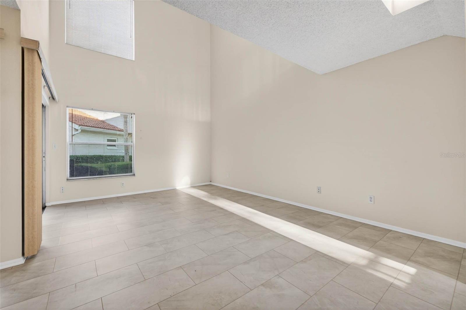 4843 Napoli Court, FL