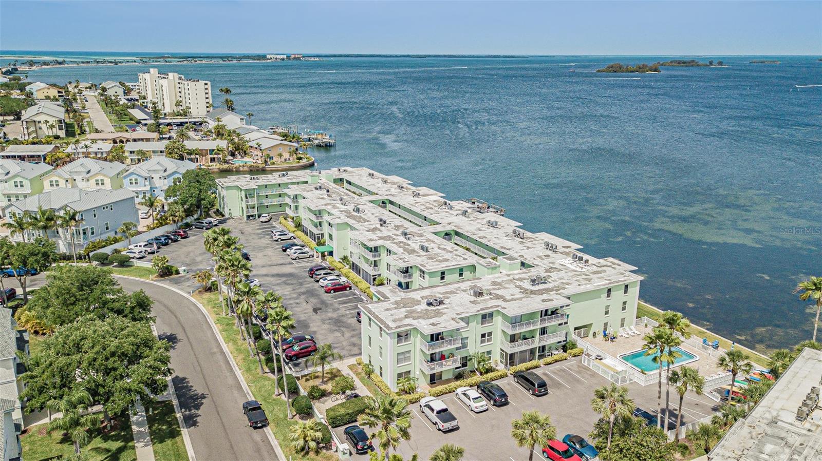 464 Paula Drive, FL