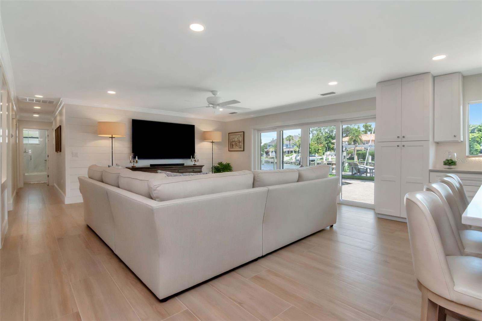 4927 Melrose Avenue, FL
