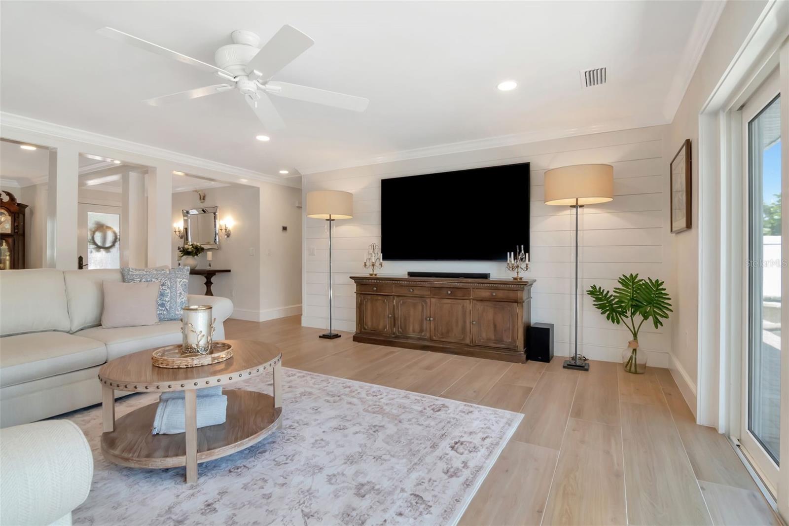 4927 Melrose Avenue, FL