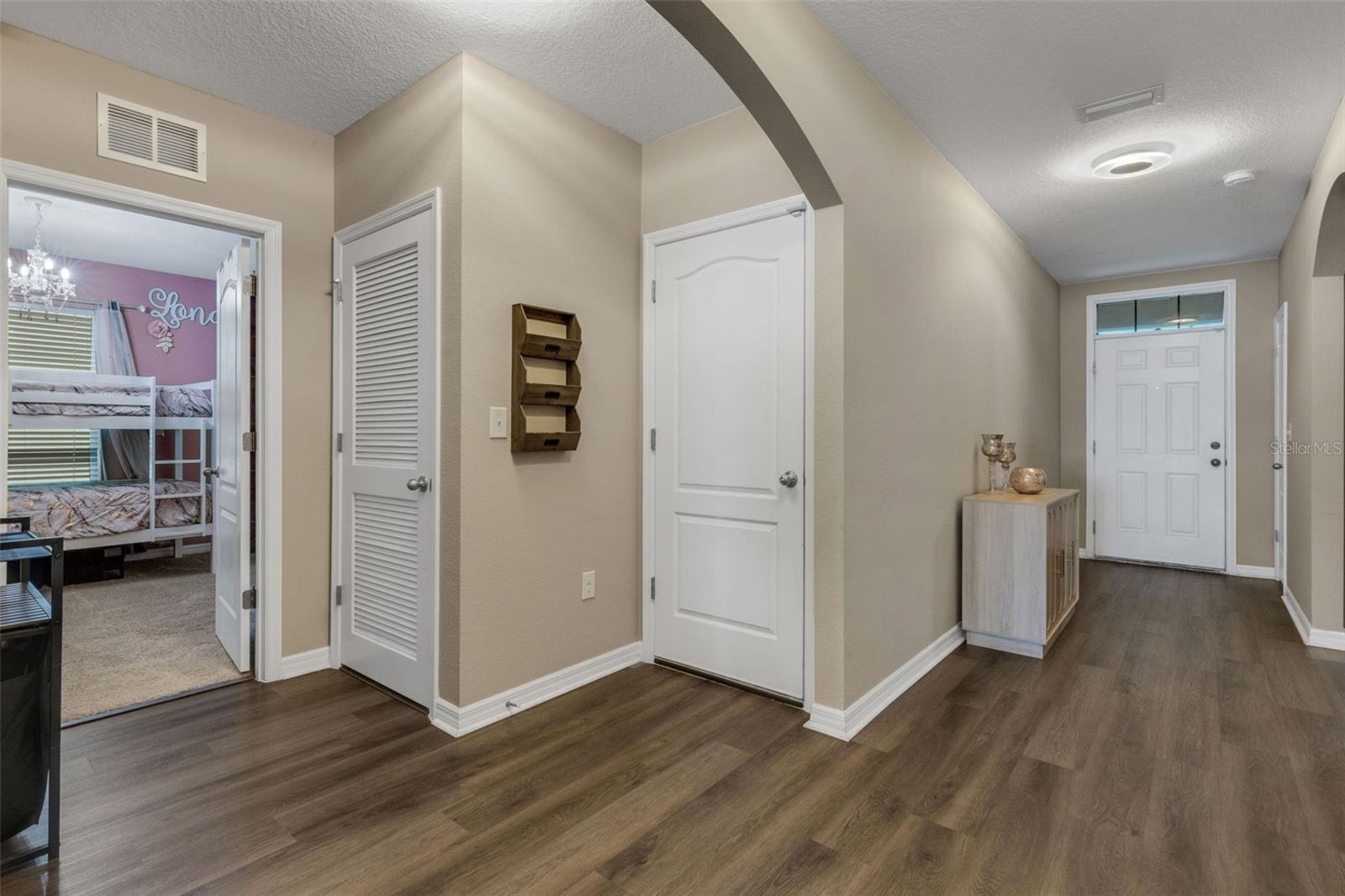 15215 Peaceful Bull Place, FL