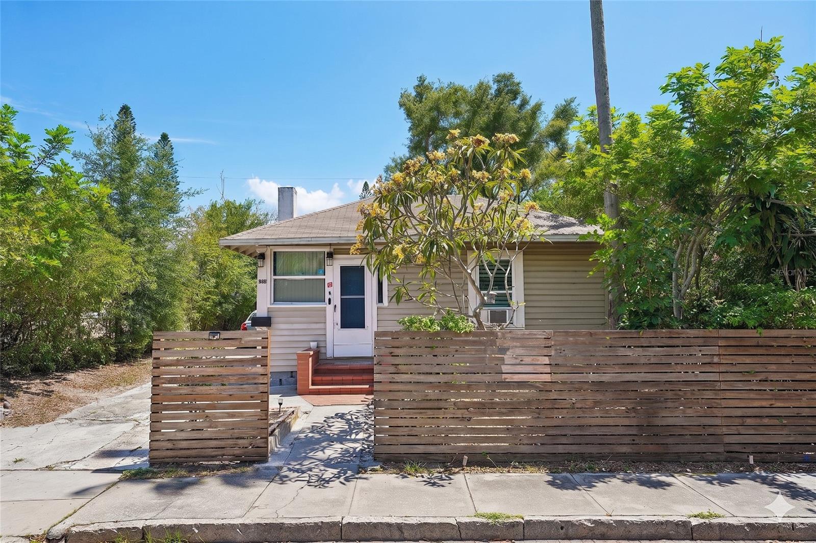 1028 8th Avenue, FL