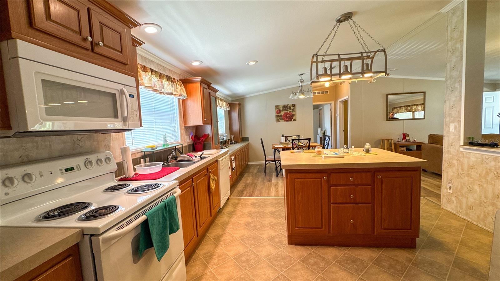 1503 Alby Drive, FL