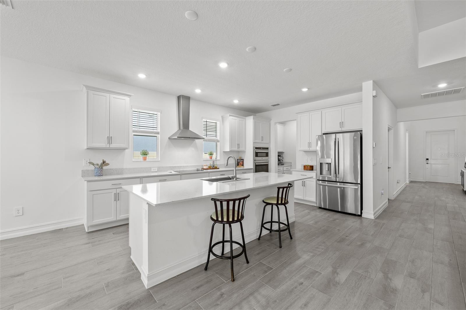 18242 Serene Lake Loop, FL
