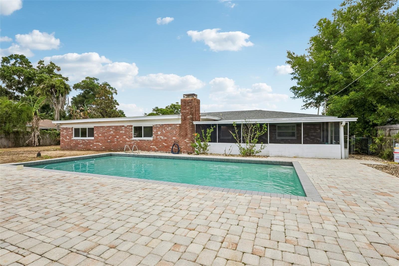 1607 Lark Lane, FL
