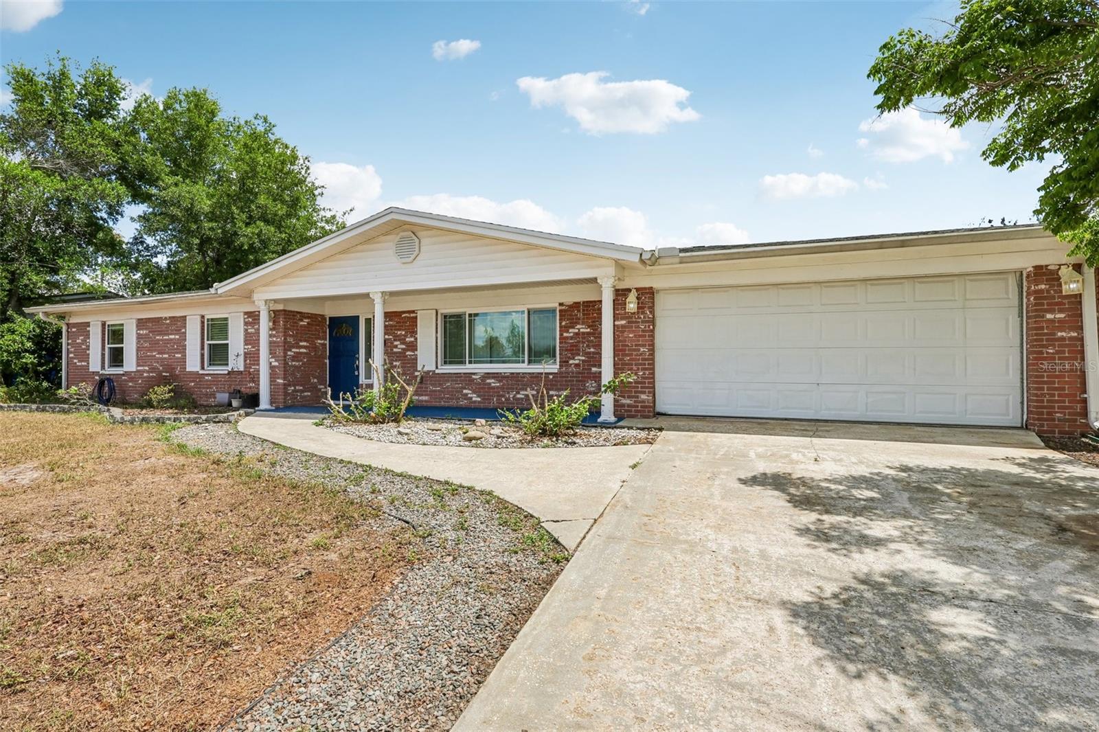 1607 Lark Lane, FL