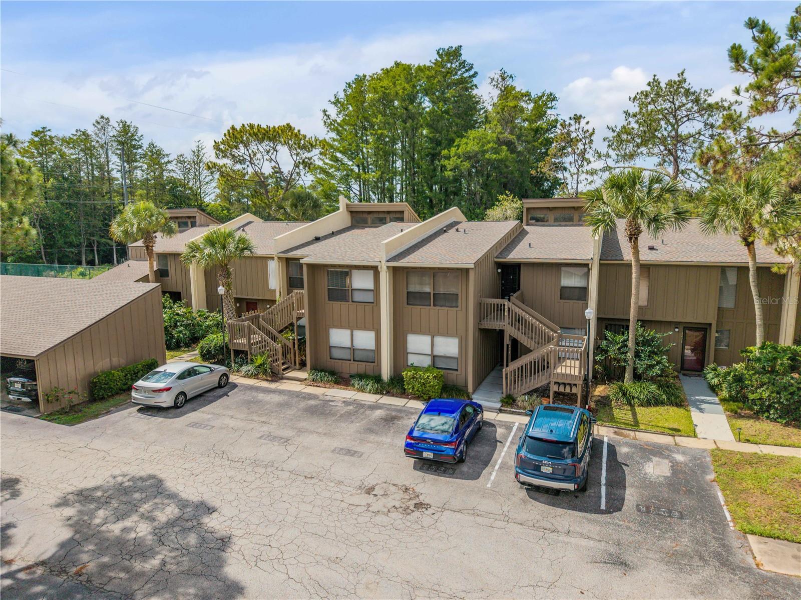 5472 Pine Creek Drive, FL