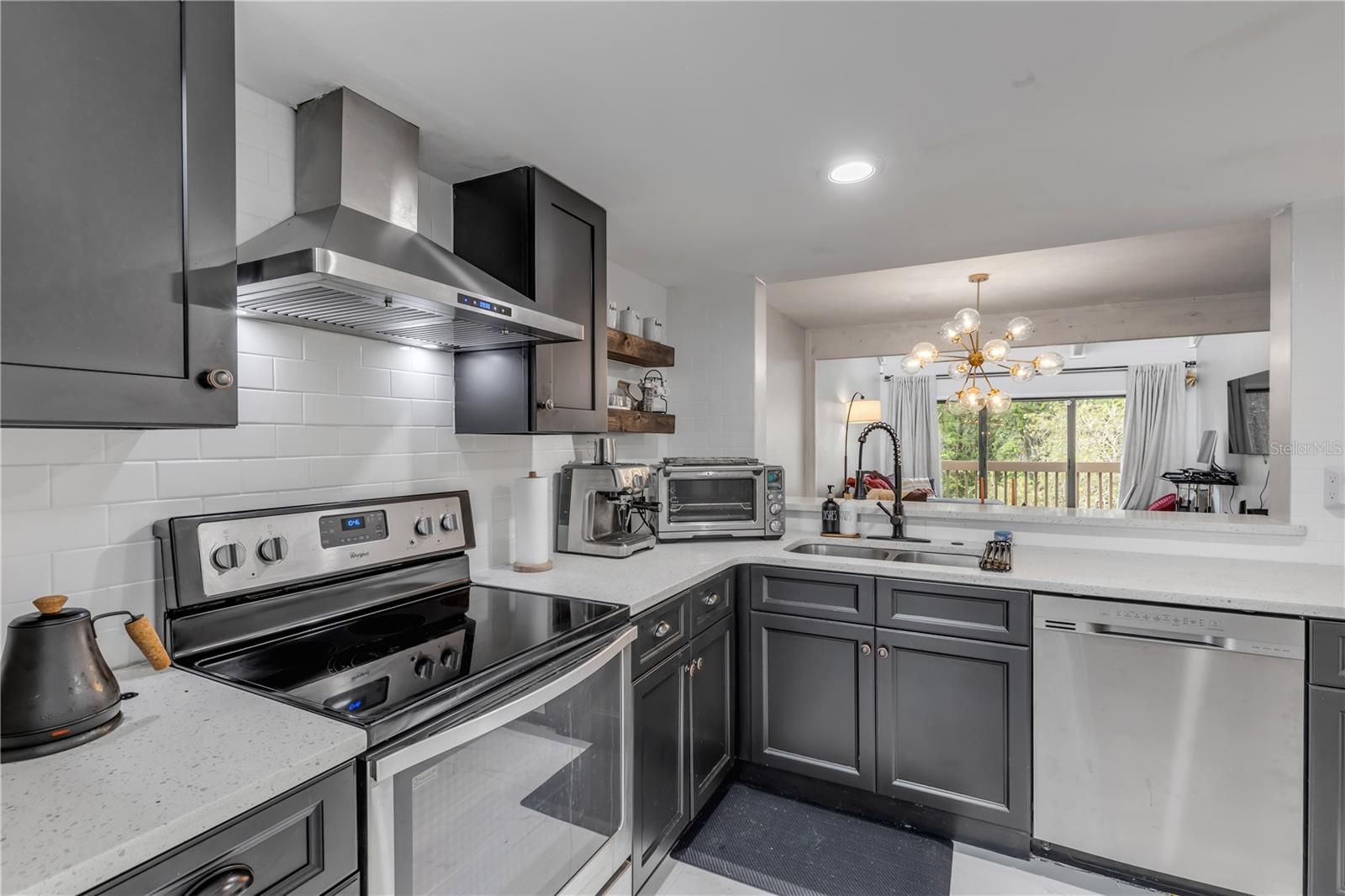 5472 Pine Creek Drive, FL