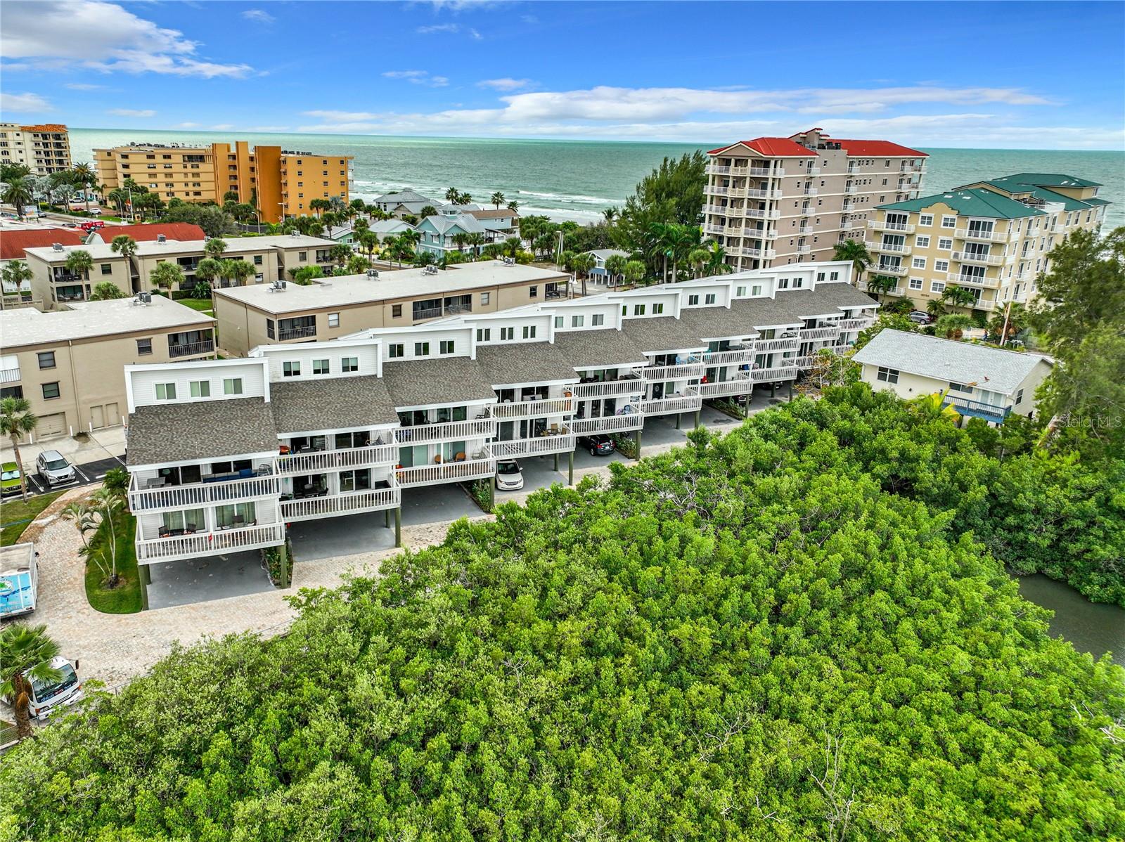 19727 Gulf Boulevard, FL