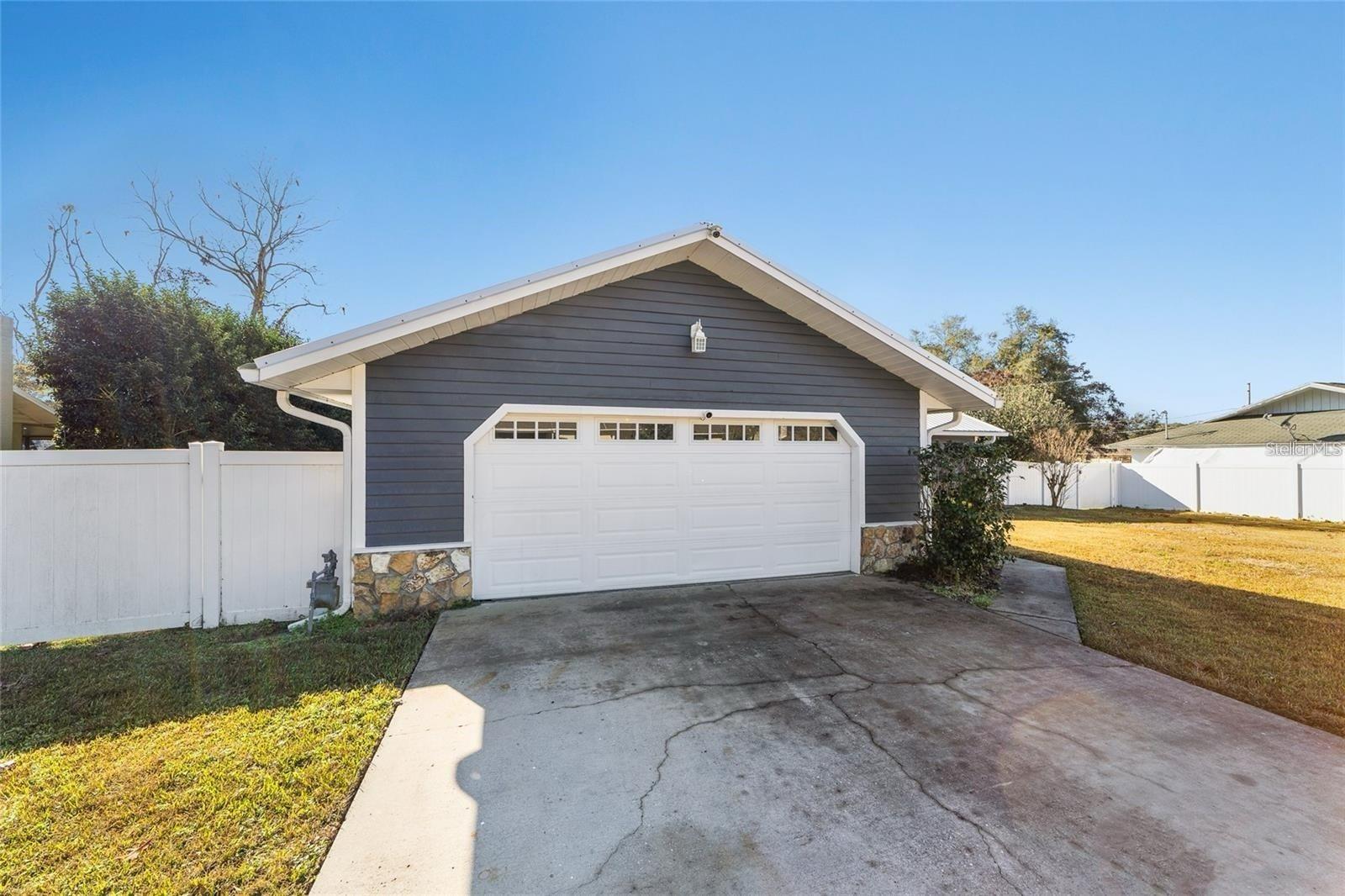 2700 35th Street, FL