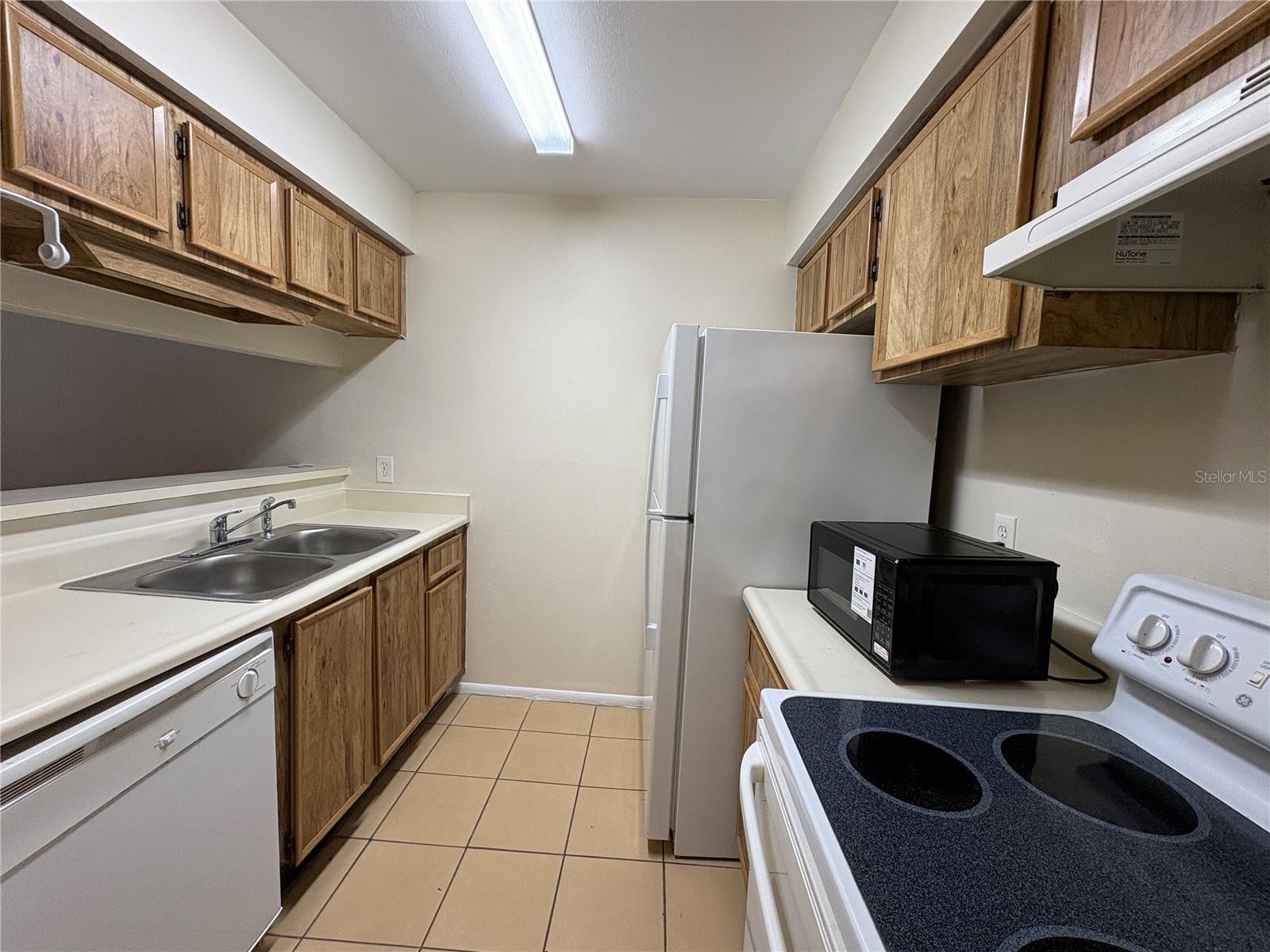 14317 Hanging Moss Circle, FL