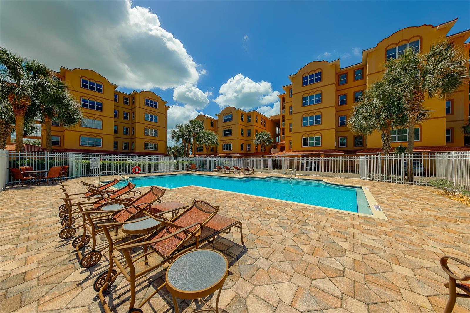 642 Wells Ct Court, FL