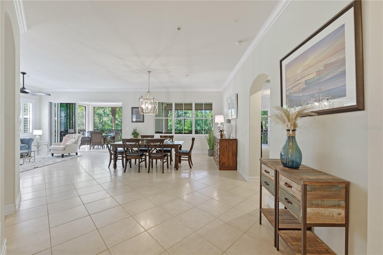2859 Tiburon Boulevard, FL
