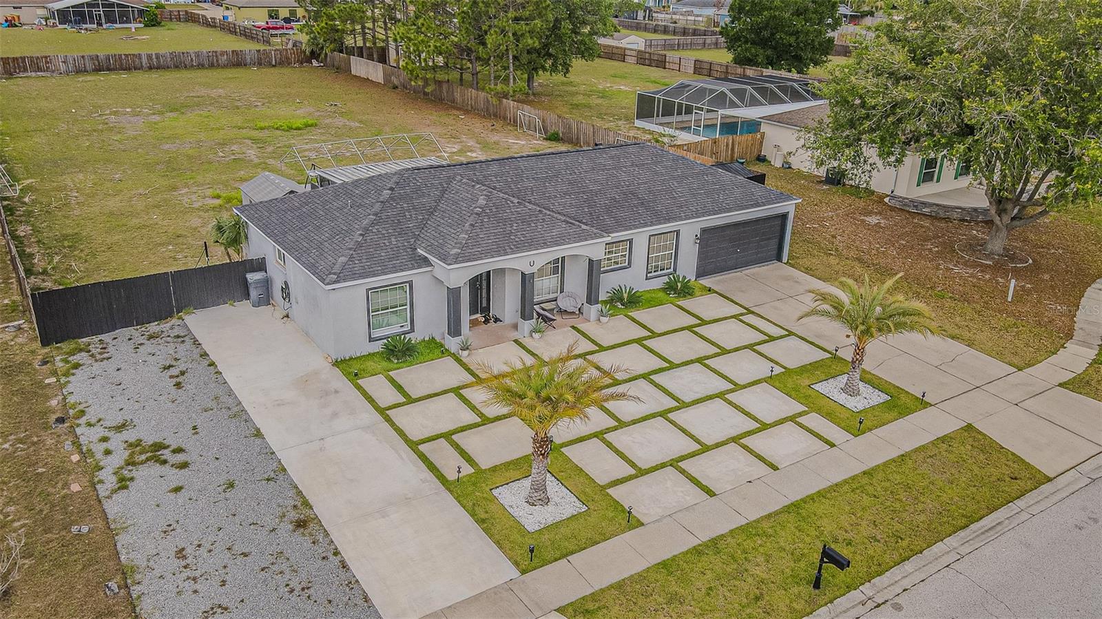 12121 Colonial Estates Lane, FL